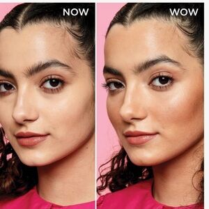 Hulu mini Awardwinning,iconic bronzer
Silky-soft powder bronzer w/a matte finish